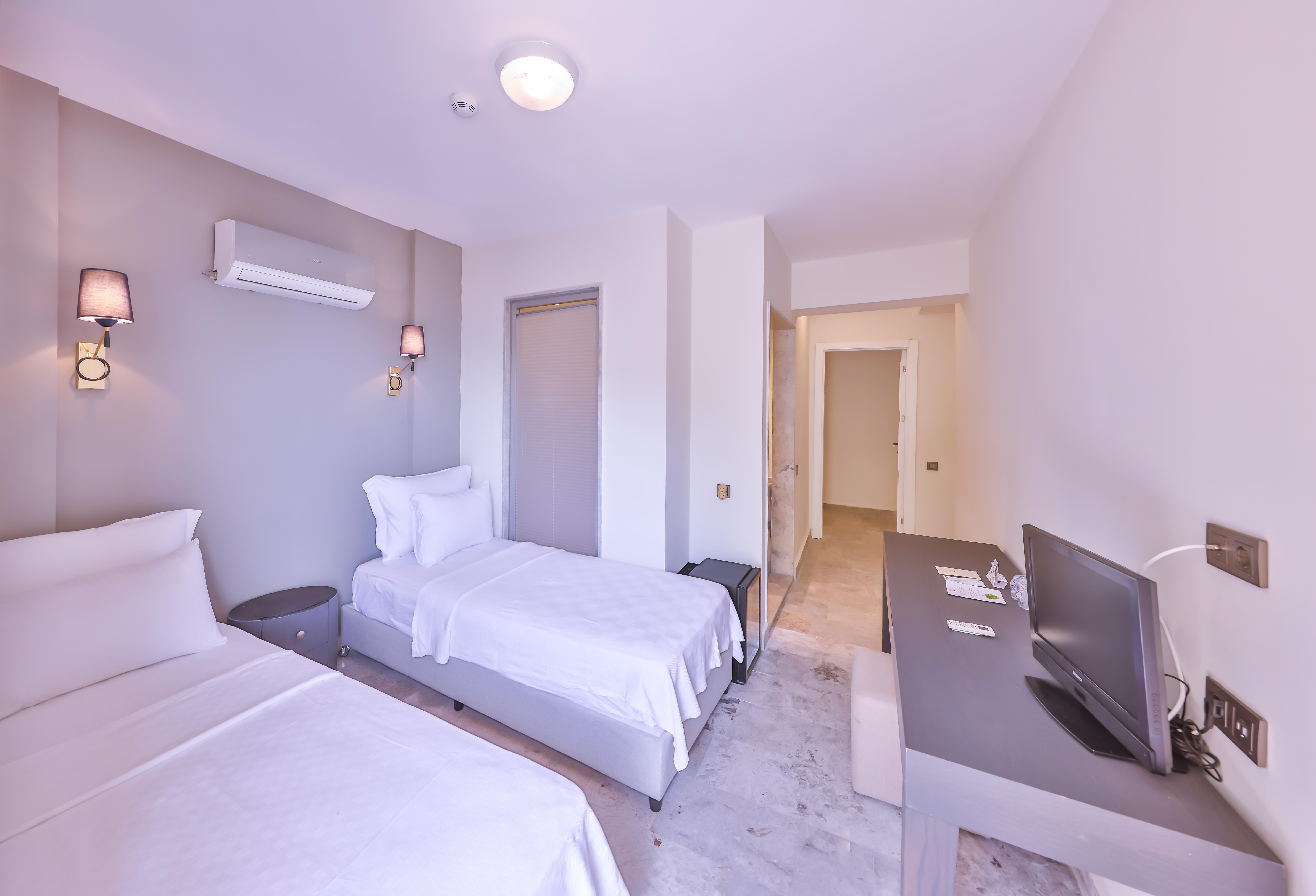 Hotel Hera 3*