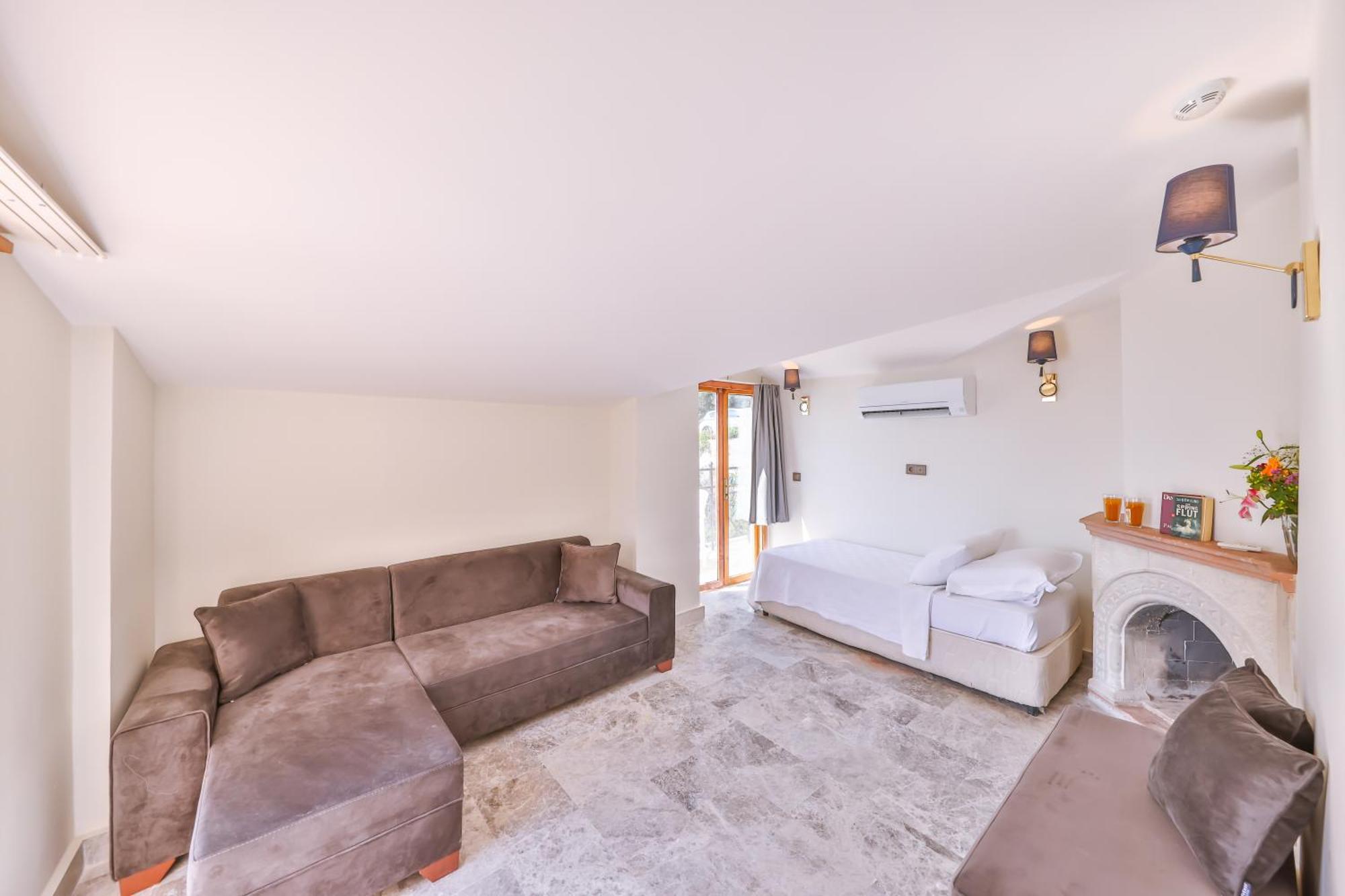 Hotel Hera 3*